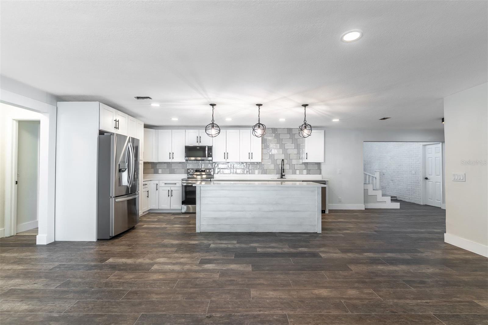 16880 SE 63RD LN, OCKLAWAHA, FL, 32179