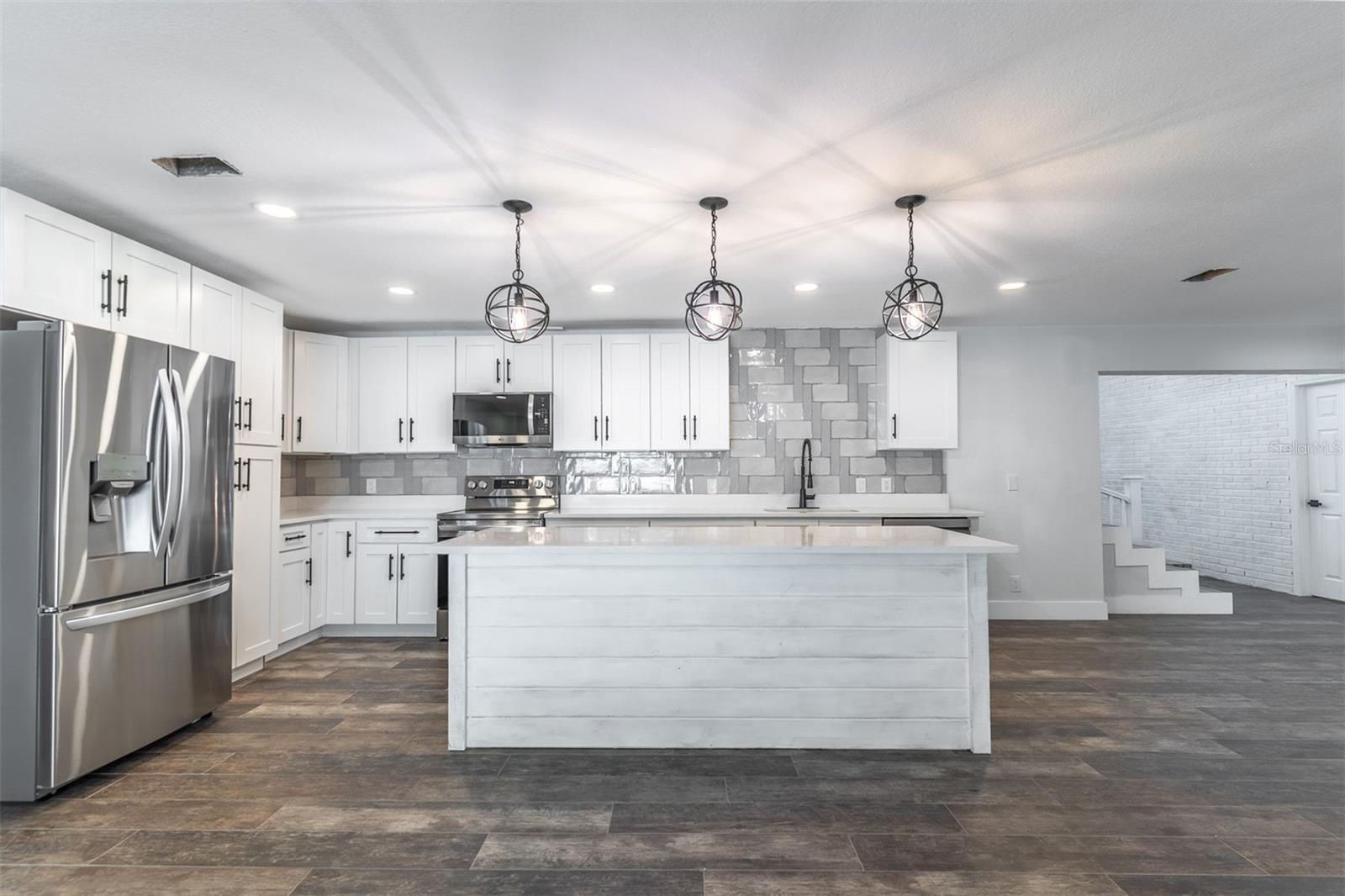 16880 SE 63RD LN, OCKLAWAHA, FL, 32179