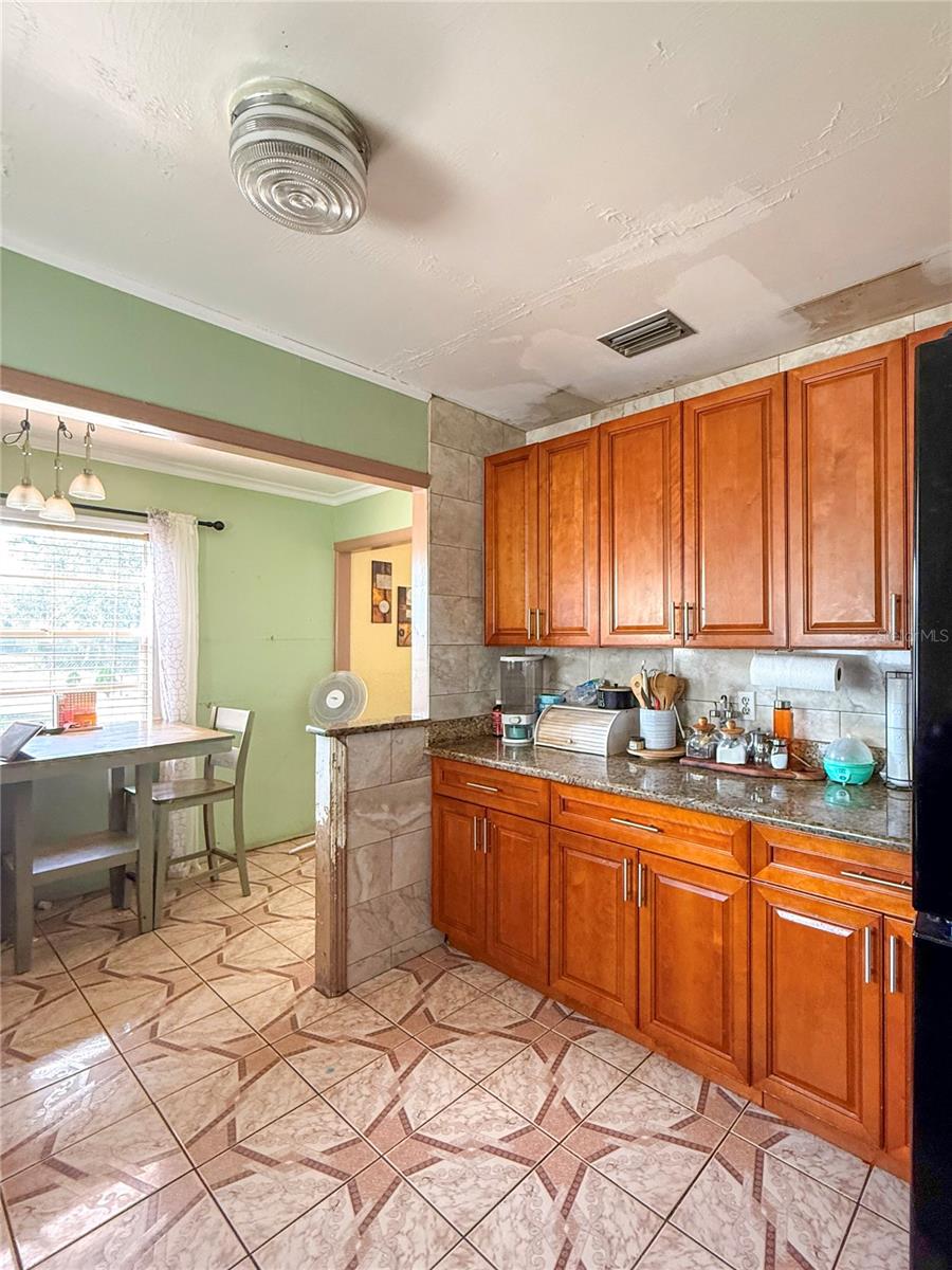 2403 GOLFVIEW ST, LAKELAND, FL, 33801