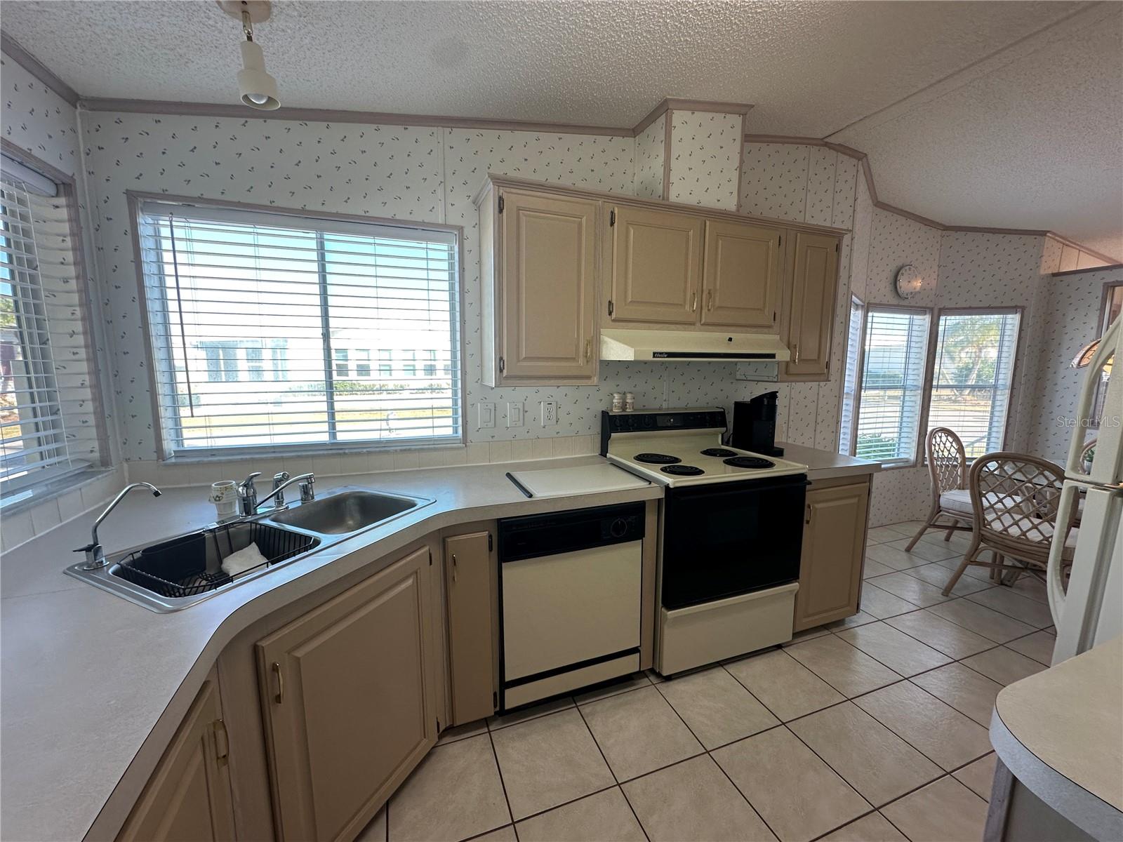 552 AMBERJACK DR, NORTH PORT, FL, 34287