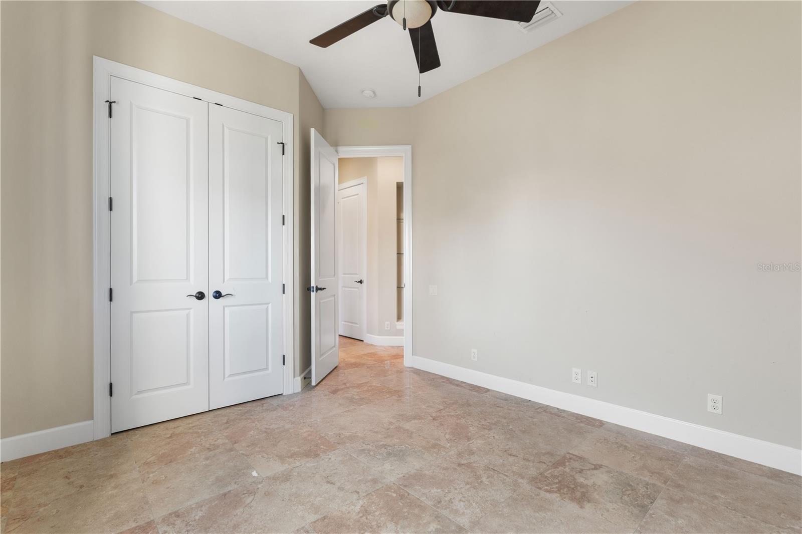 150 CRESCENT DR, PUNTA GORDA, FL, 33950