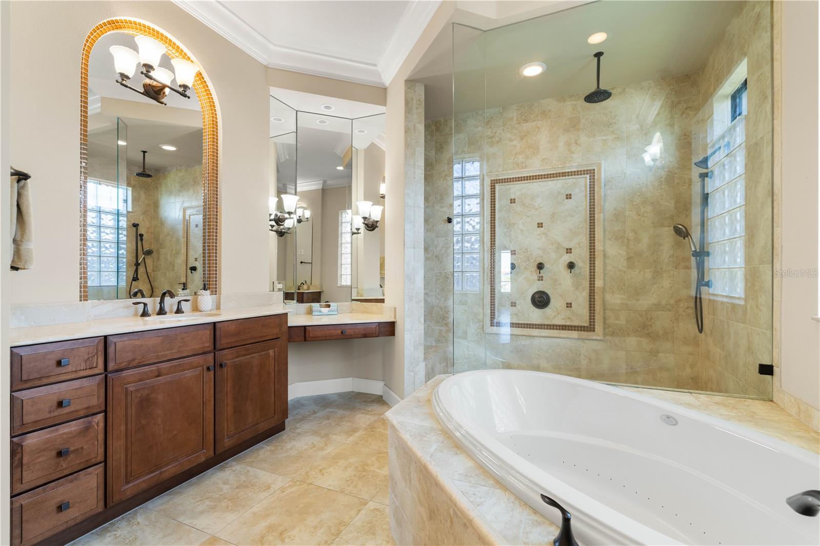 150 CRESCENT DR, PUNTA GORDA, FL, 33950