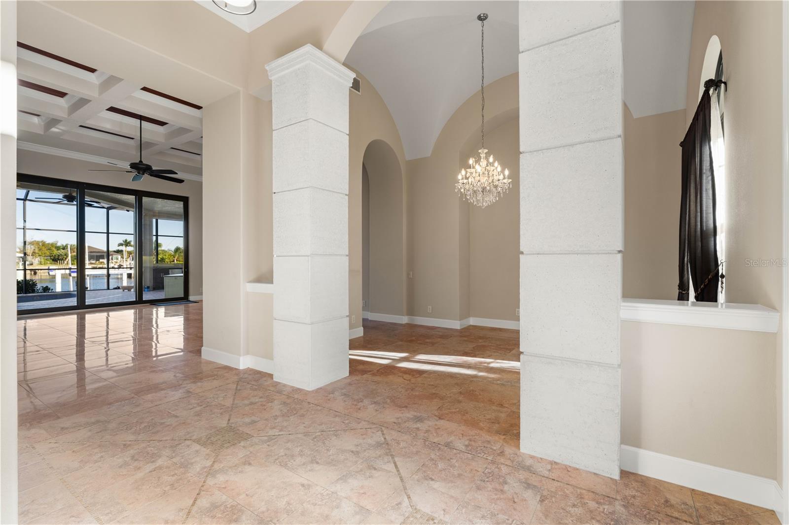 150 CRESCENT DR, PUNTA GORDA, FL, 33950