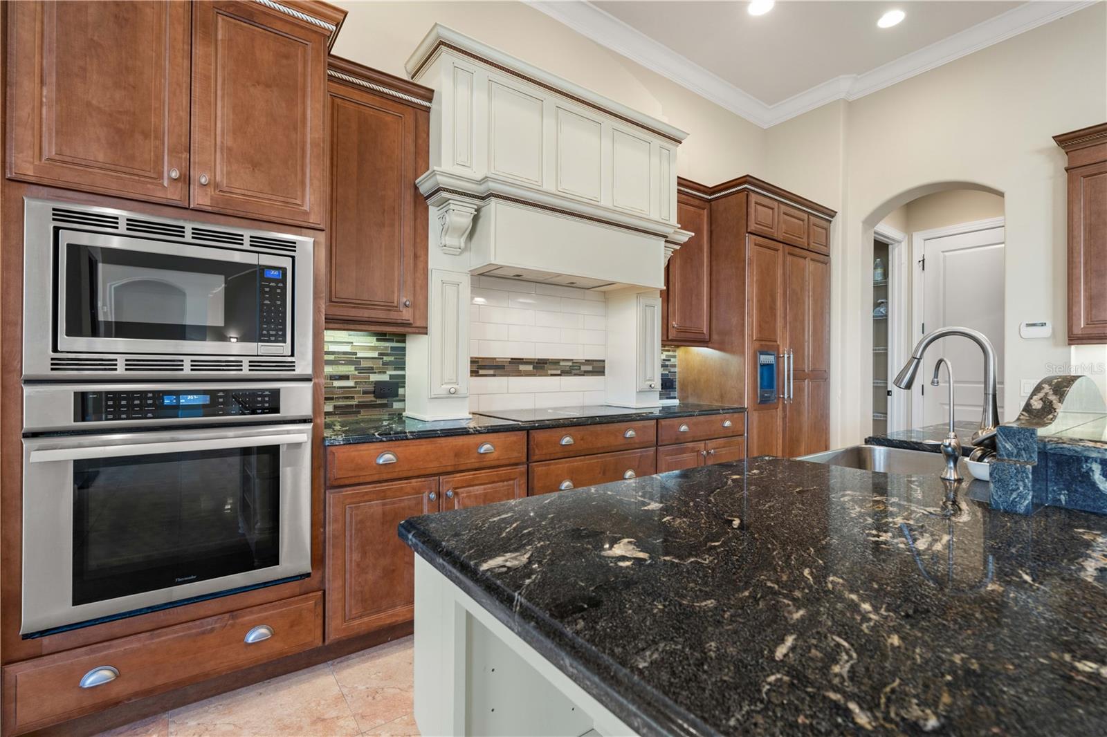 150 CRESCENT DR, PUNTA GORDA, FL, 33950