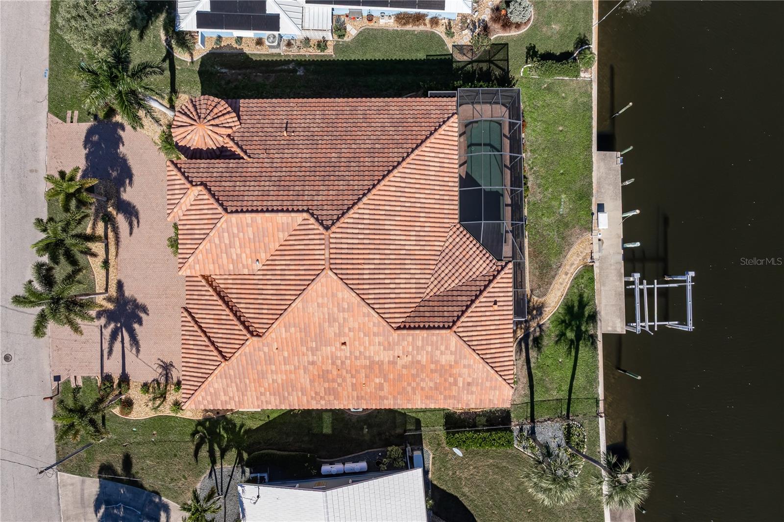 150 CRESCENT DR, PUNTA GORDA, FL, 33950