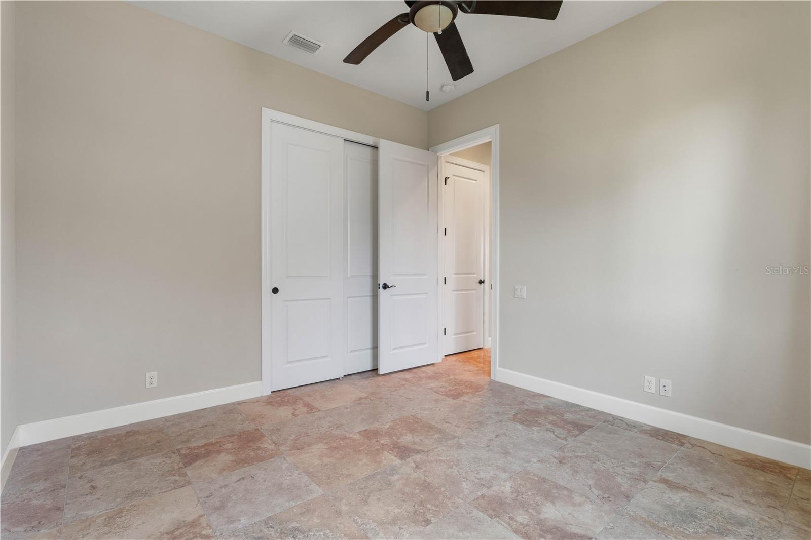 150 CRESCENT DR, PUNTA GORDA, FL, 33950