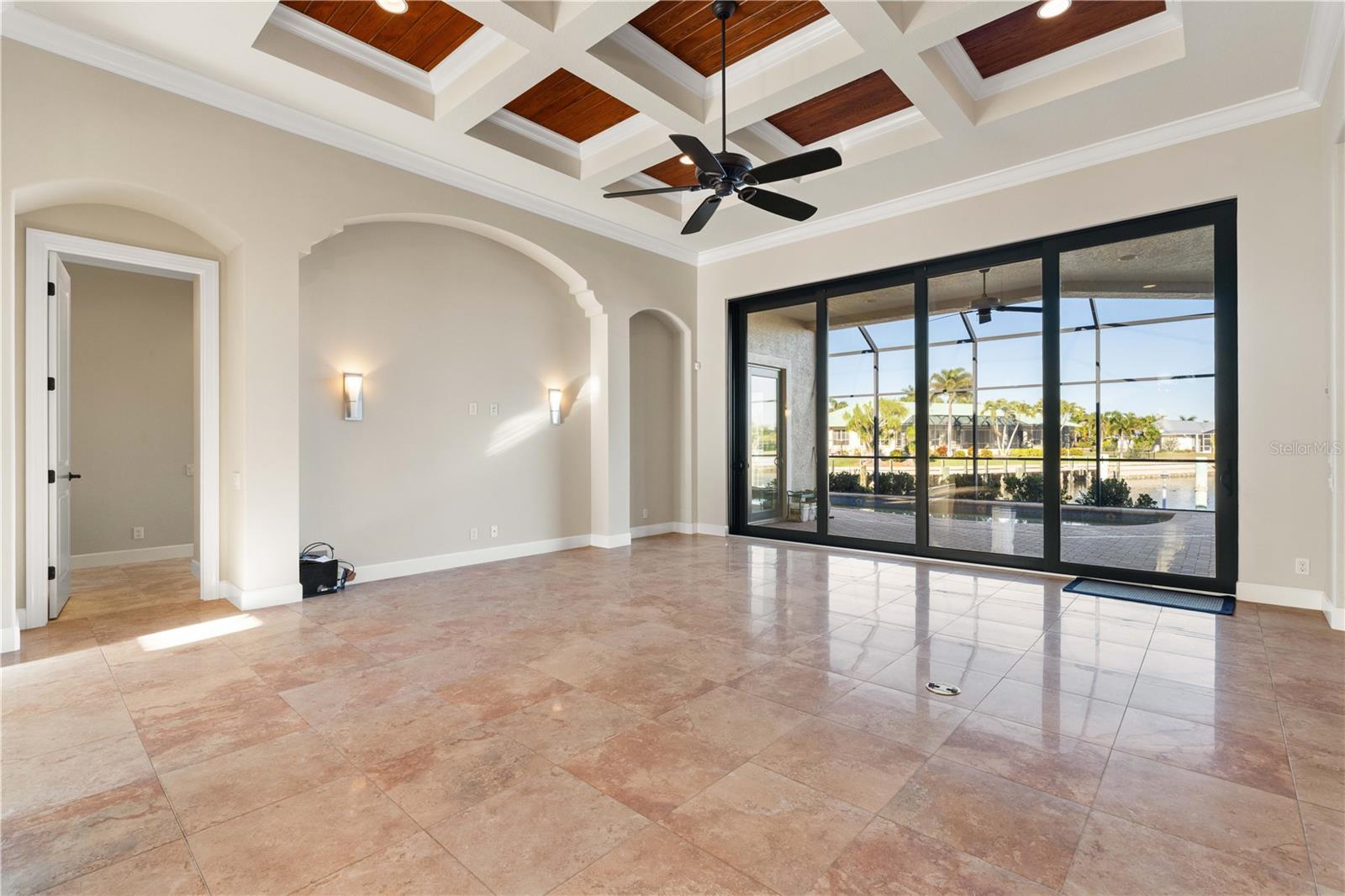 150 CRESCENT DR, PUNTA GORDA, FL, 33950