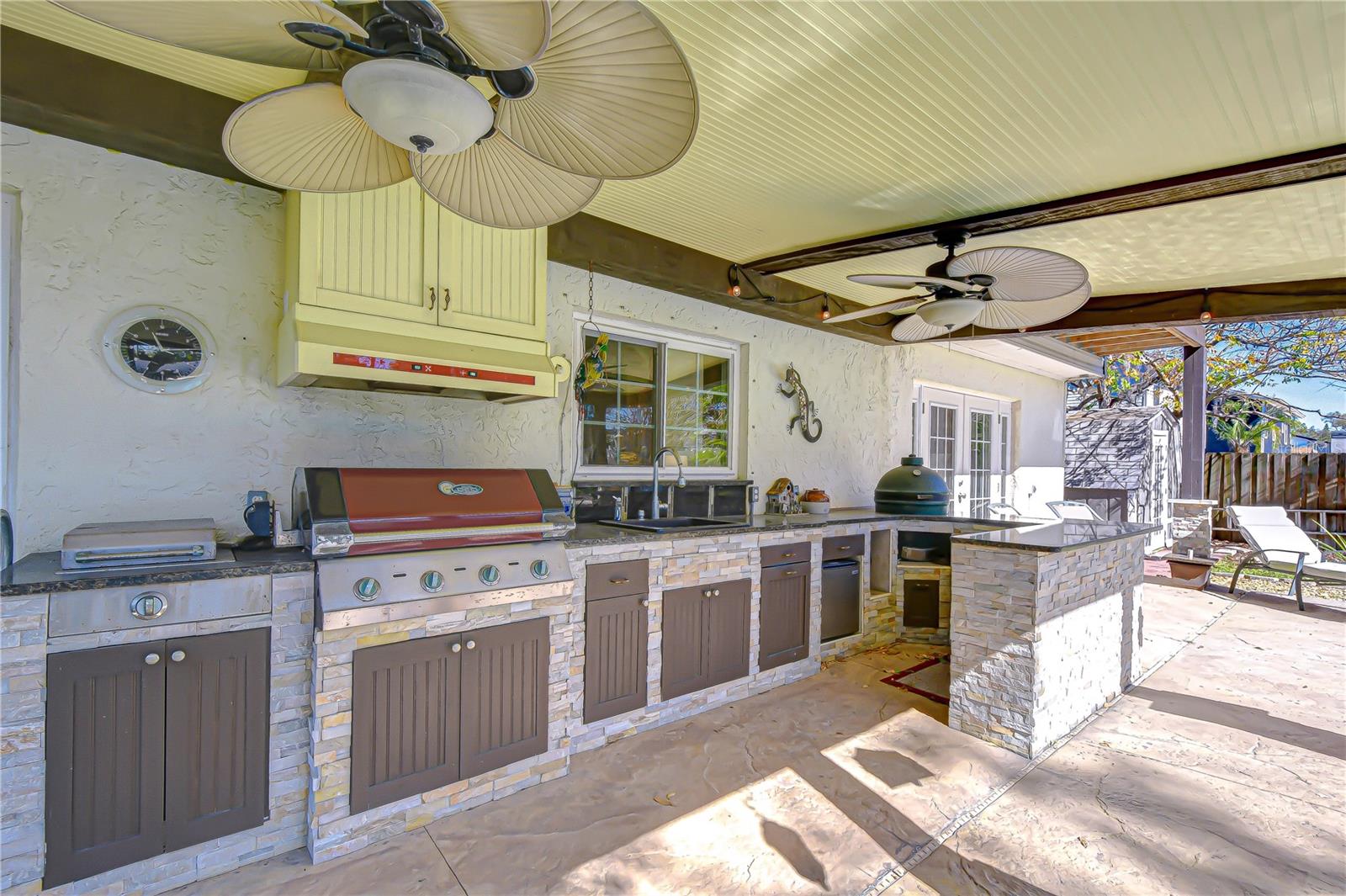 5008 COUNTRY HILLS DR, TAMPA, FL, 33624