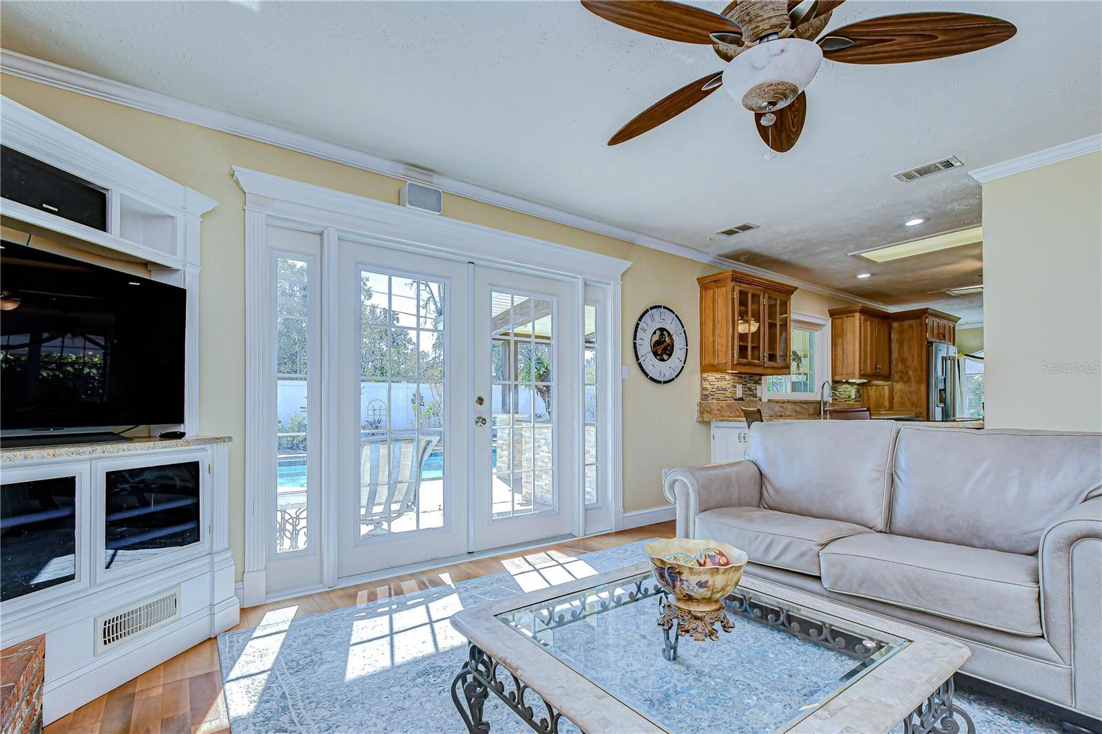 5008 COUNTRY HILLS DR, TAMPA, FL, 33624