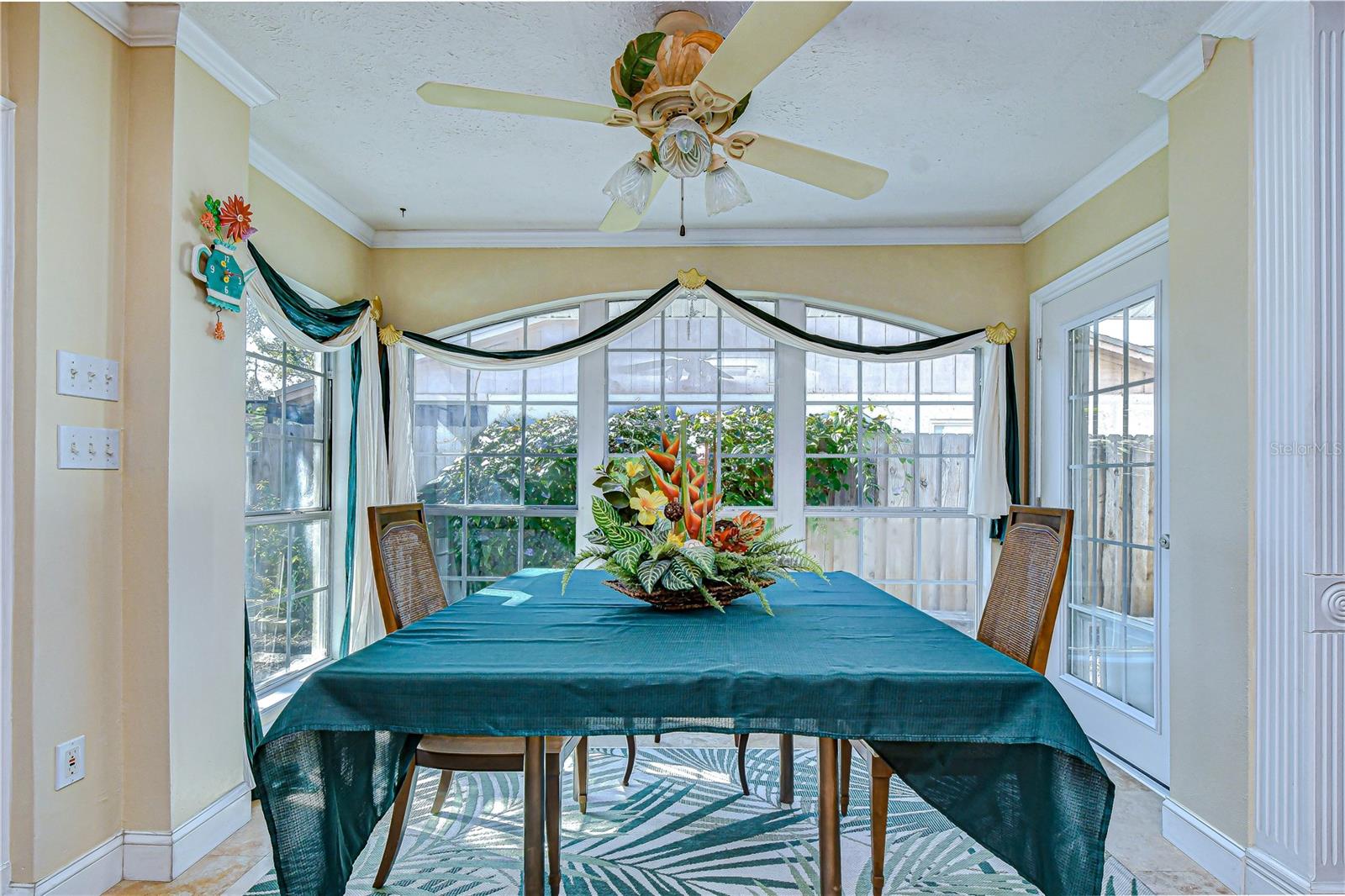 5008 COUNTRY HILLS DR, TAMPA, FL, 33624