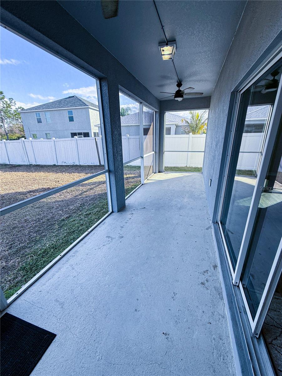 909 MEADOW GLADE DR, RUSKIN, FL, 33570