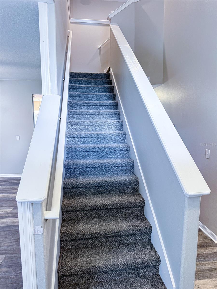 909 MEADOW GLADE DR, RUSKIN, FL, 33570