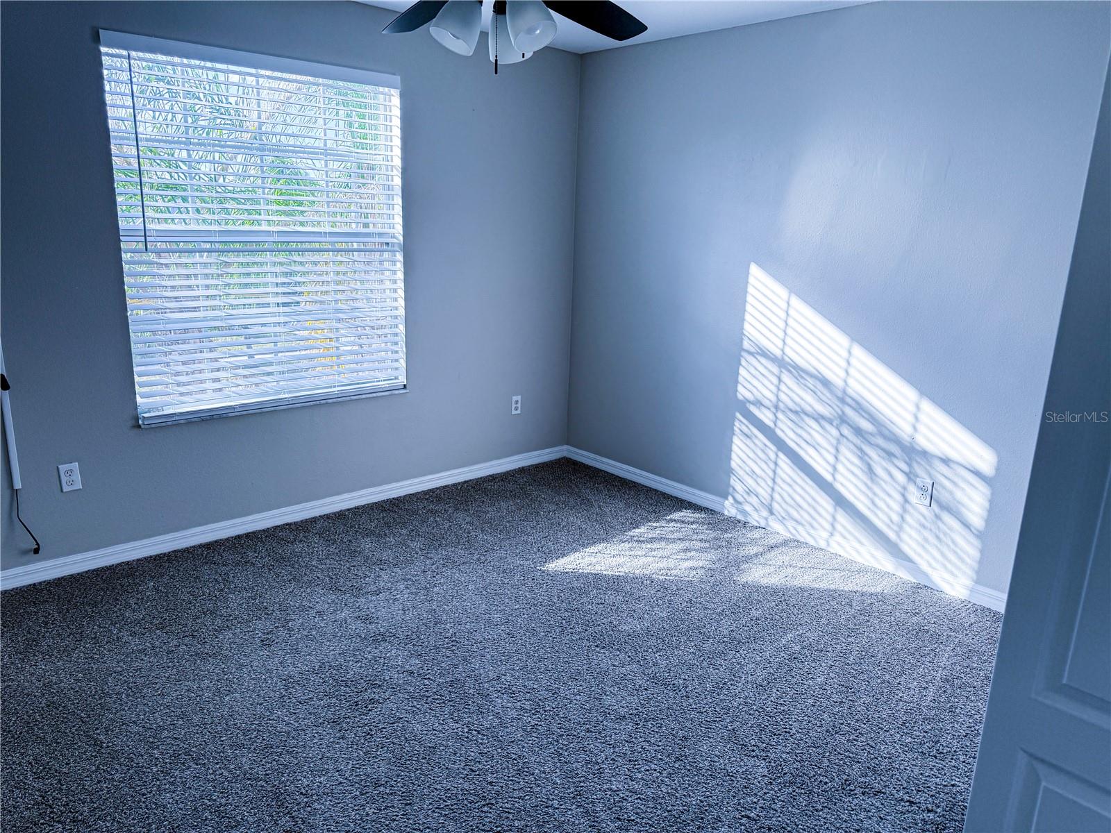 909 MEADOW GLADE DR, RUSKIN, FL, 33570