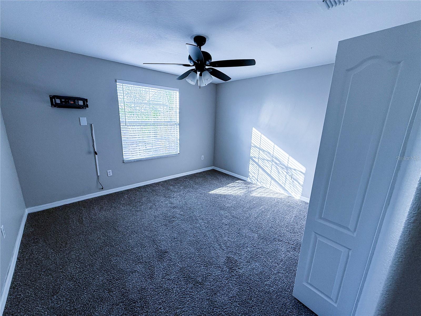 909 MEADOW GLADE DR, RUSKIN, FL, 33570