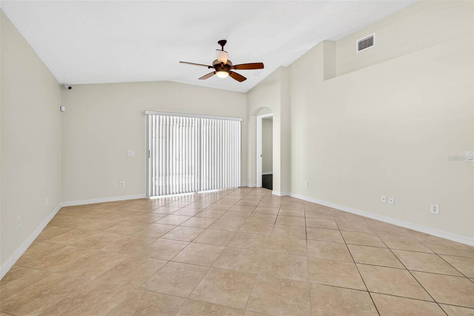 3517 CLOVER BLOSSOM CIR, LAND O LAKES, FL, 34638