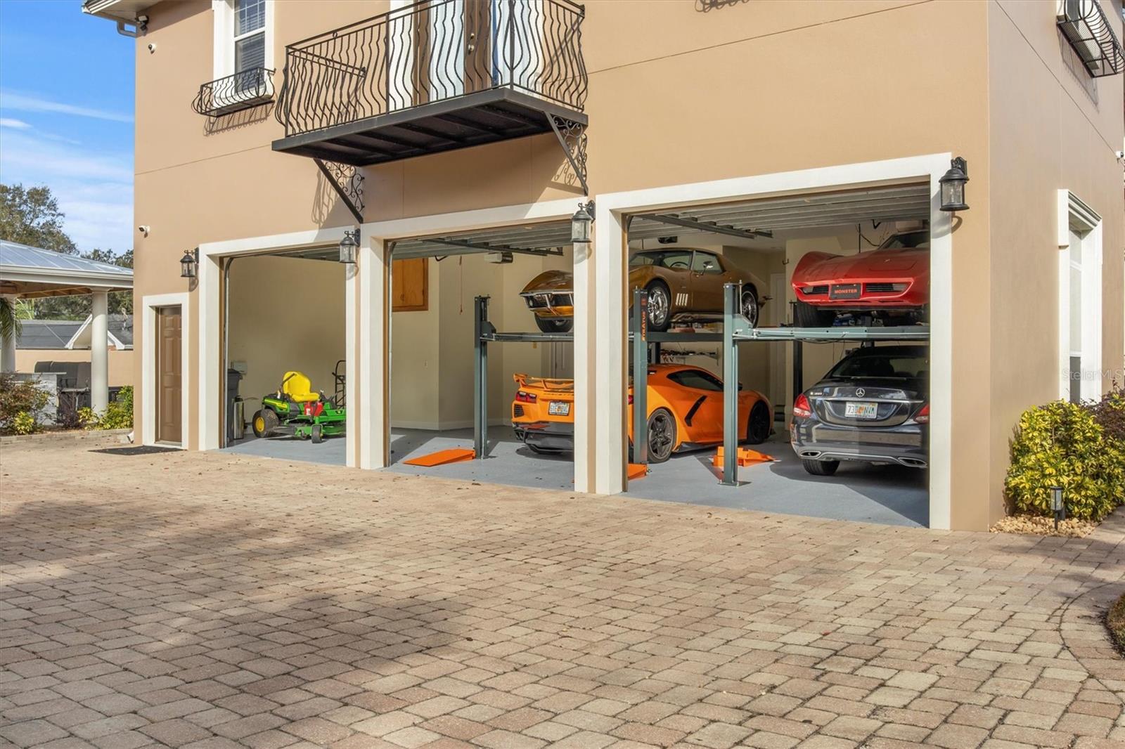 1665 BLUE HERON LN, LAKELAND, FL, 33813