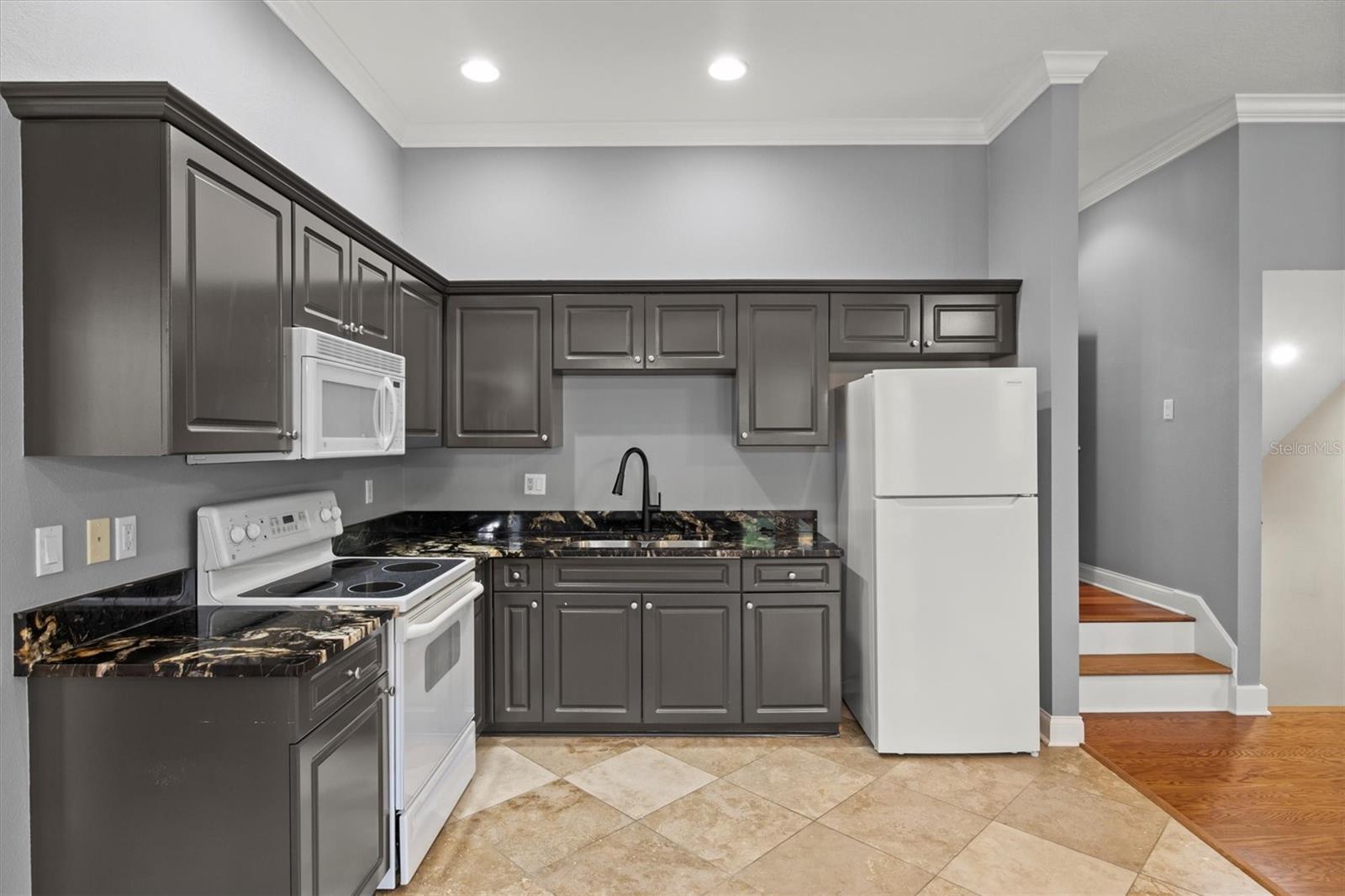 1665 BLUE HERON LN, LAKELAND, FL, 33813