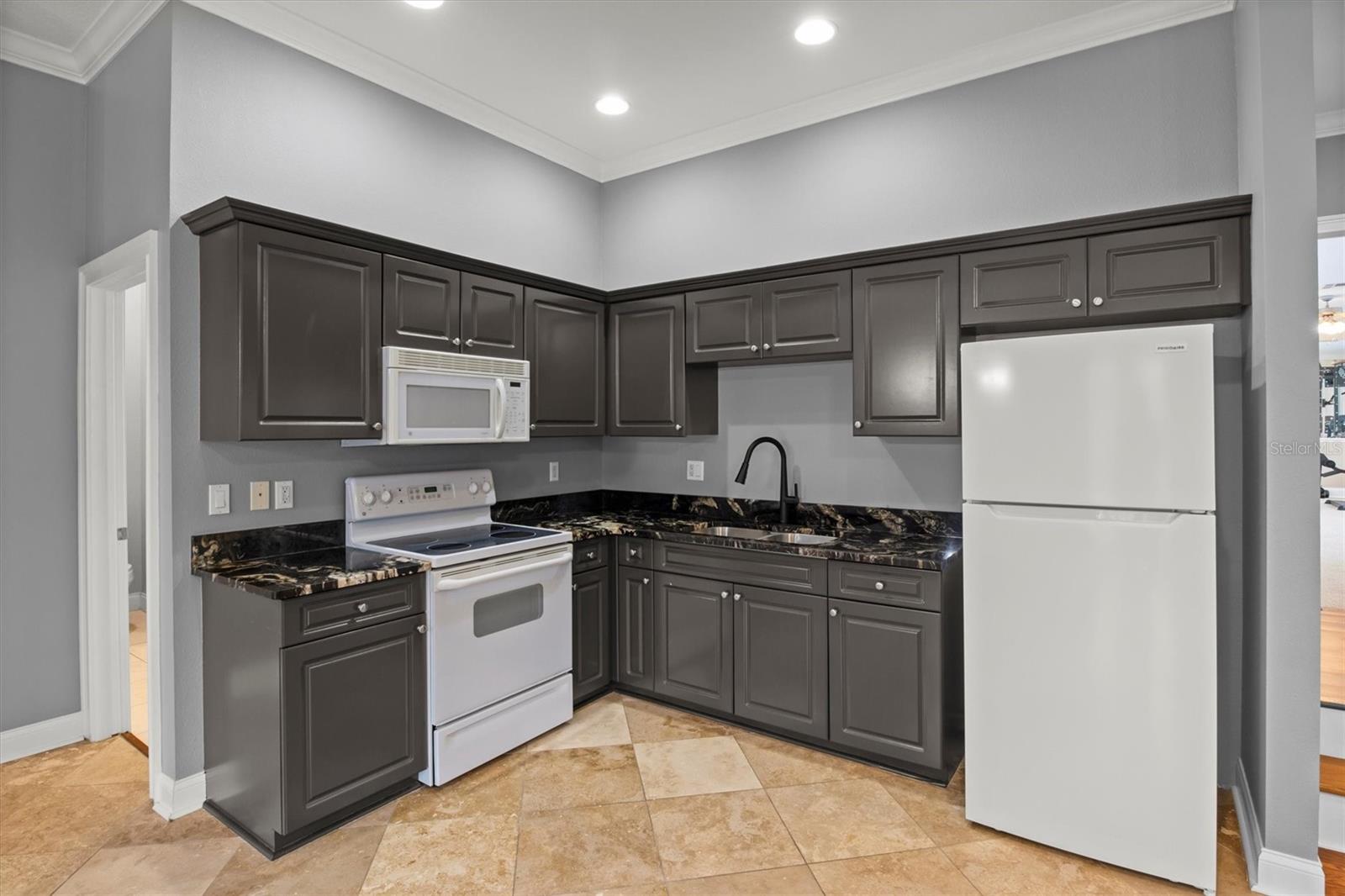 1665 BLUE HERON LN, LAKELAND, FL, 33813