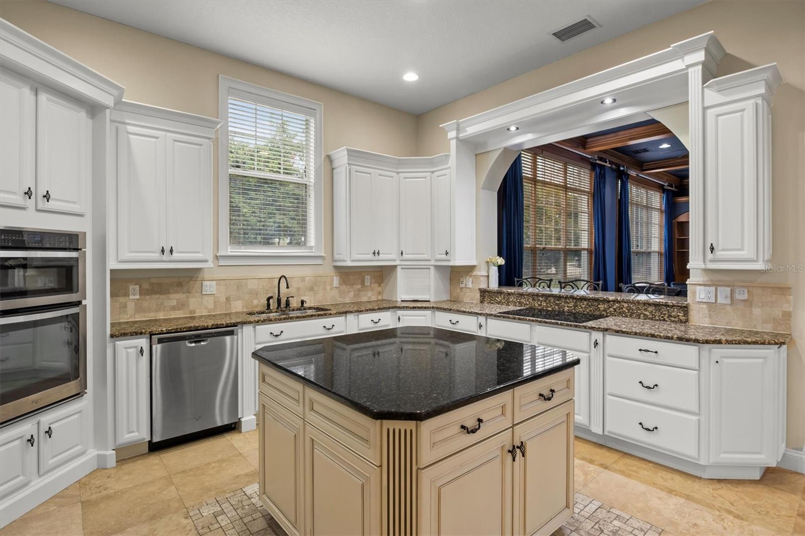 1665 BLUE HERON LN, LAKELAND, FL, 33813