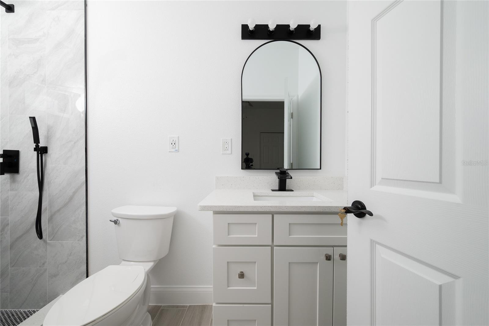 1758 S NASHVILLE AVE, ORLANDO, FL, 32805