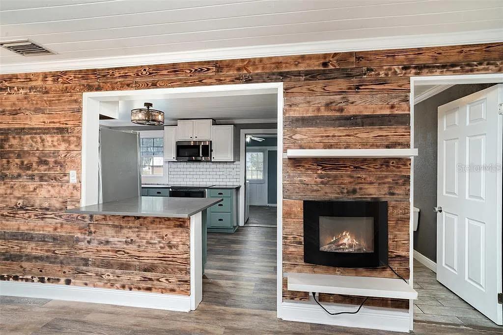 10820 S COUNTY ROAD 39, LITHIA, FL, 33547