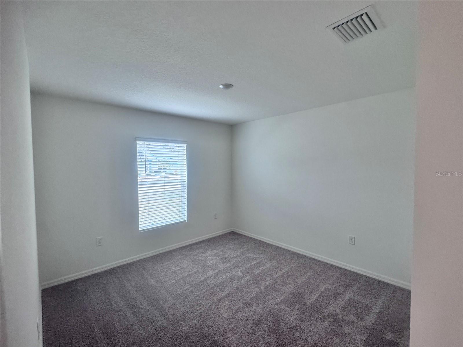 76 PINE CIRCLE DR, PALM COAST, FL, 32164