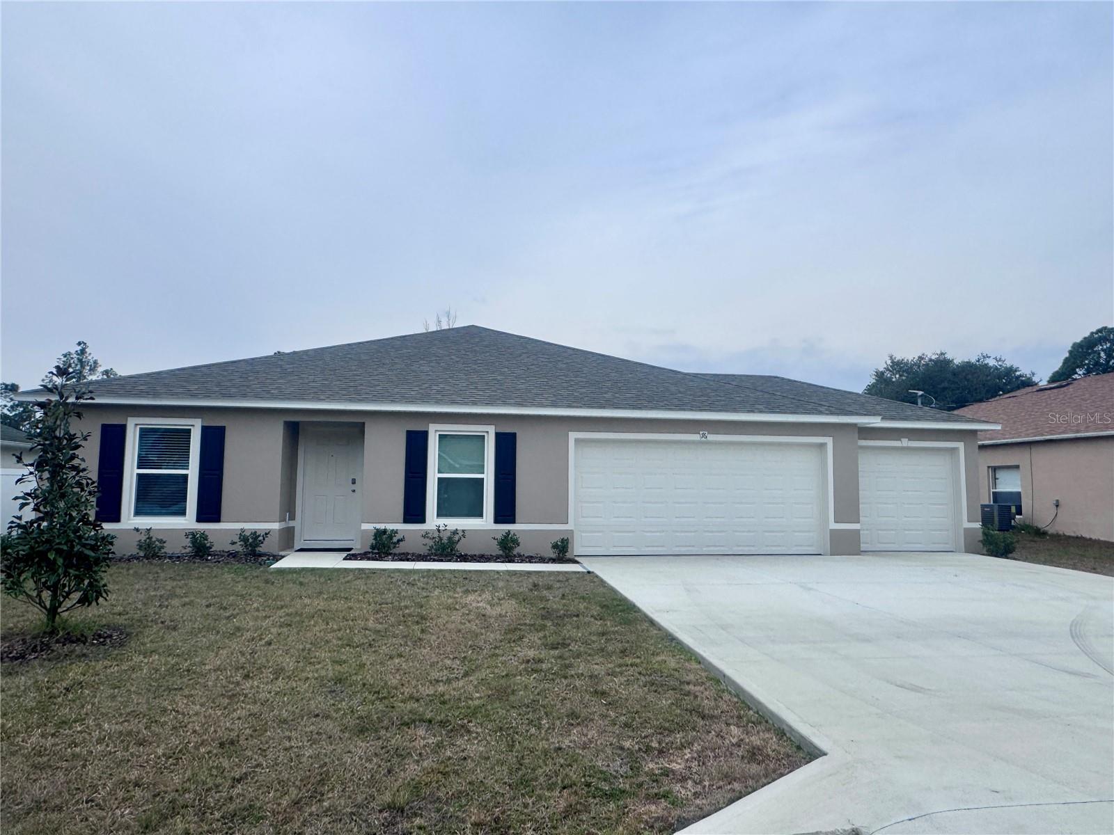 76 PINE CIRCLE DR, PALM COAST, FL, 32164