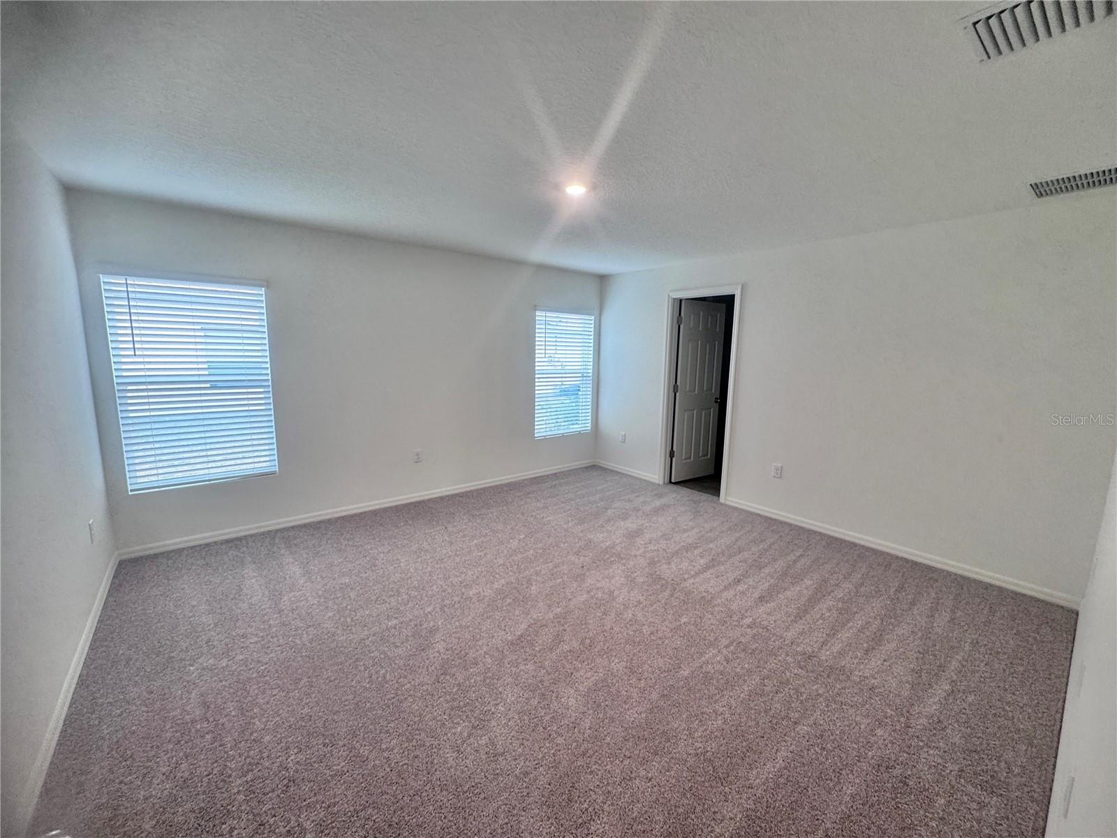 76 PINE CIRCLE DR, PALM COAST, FL, 32164