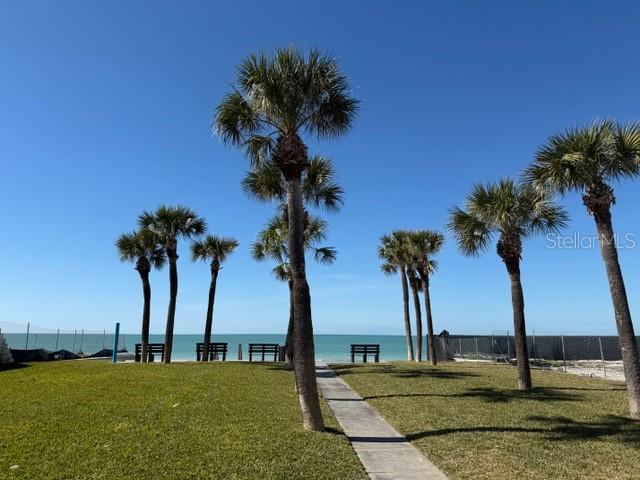 104 18TH ST, BELLEAIR BEACH, FL, 33786