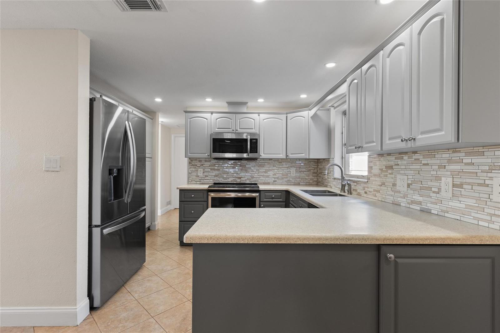 10010 BRUNSWICK LN, PORT RICHEY, FL, 34668