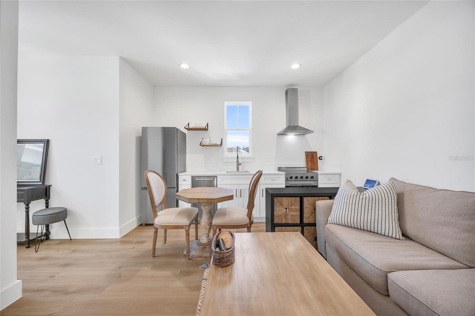 906 ALLENDALE LN, WINTER GARDEN, FL, 34787