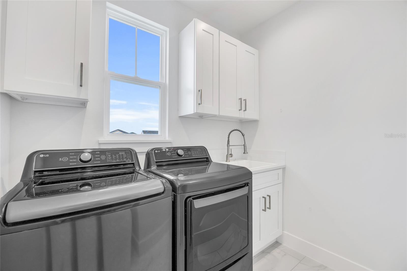 906 ALLENDALE LN, WINTER GARDEN, FL, 34787