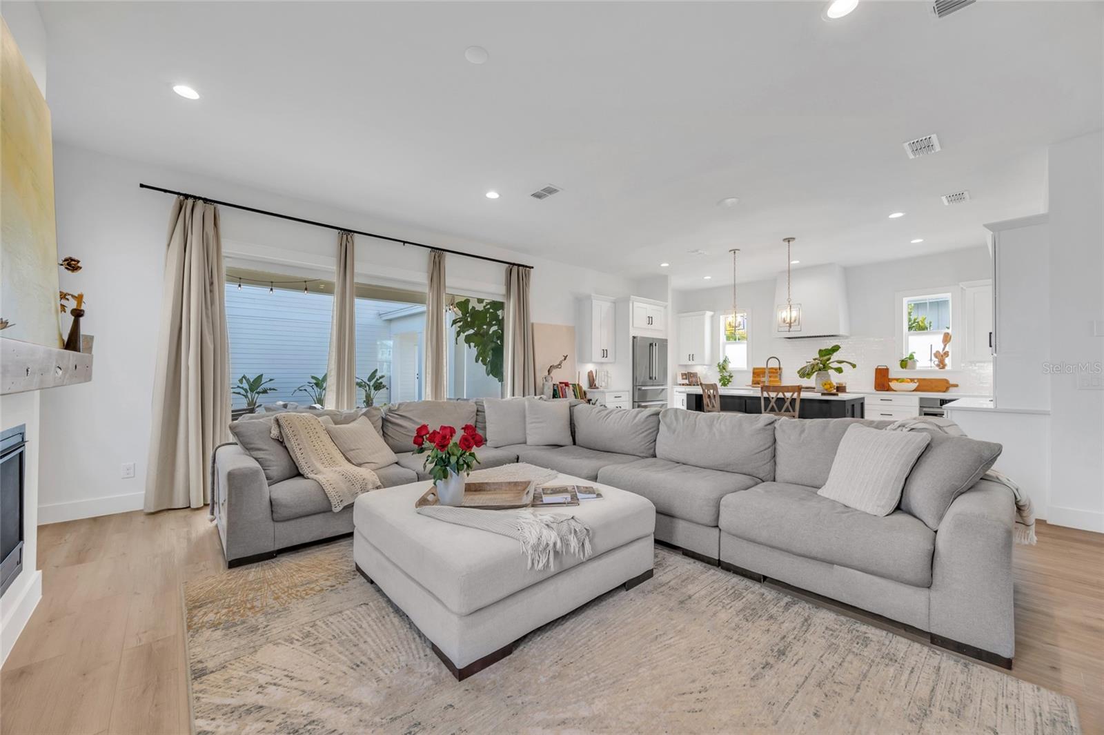 906 ALLENDALE LN, WINTER GARDEN, FL, 34787