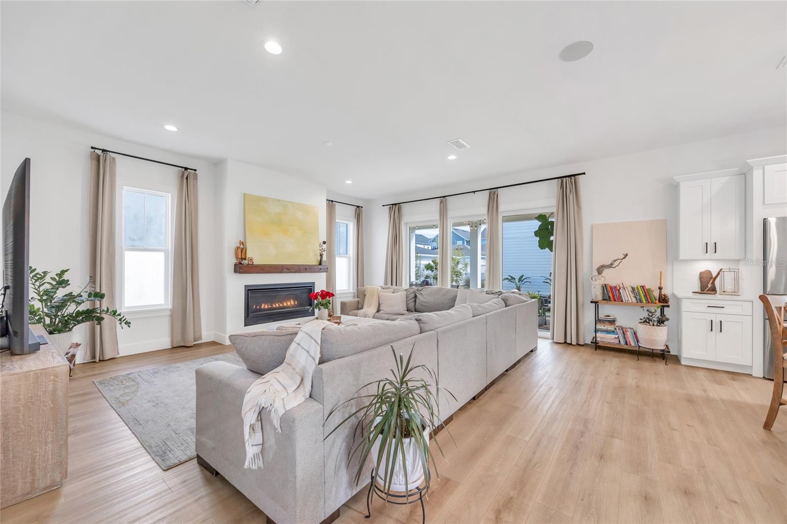 906 ALLENDALE LN, WINTER GARDEN, FL, 34787