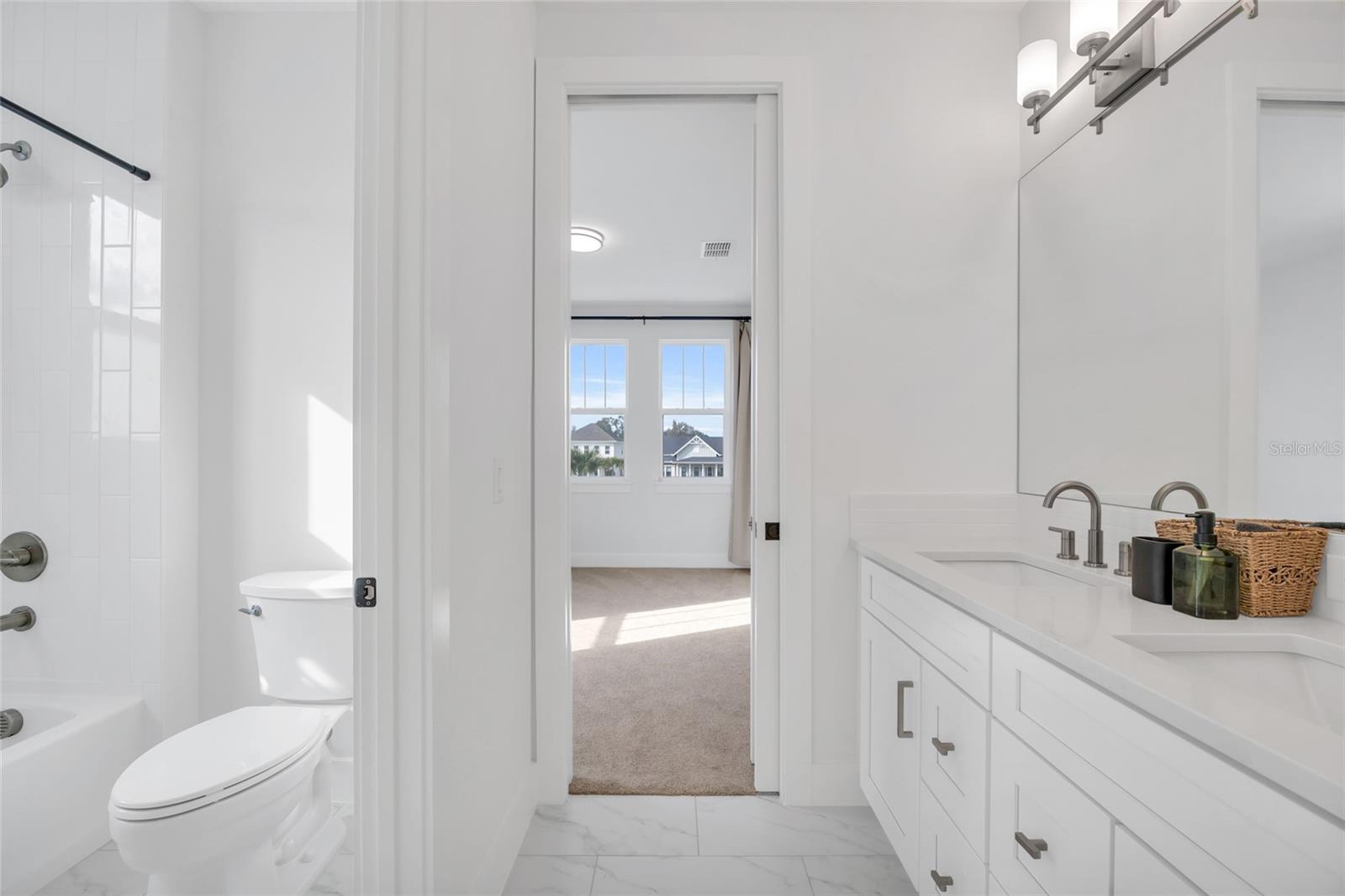 906 ALLENDALE LN, WINTER GARDEN, FL, 34787