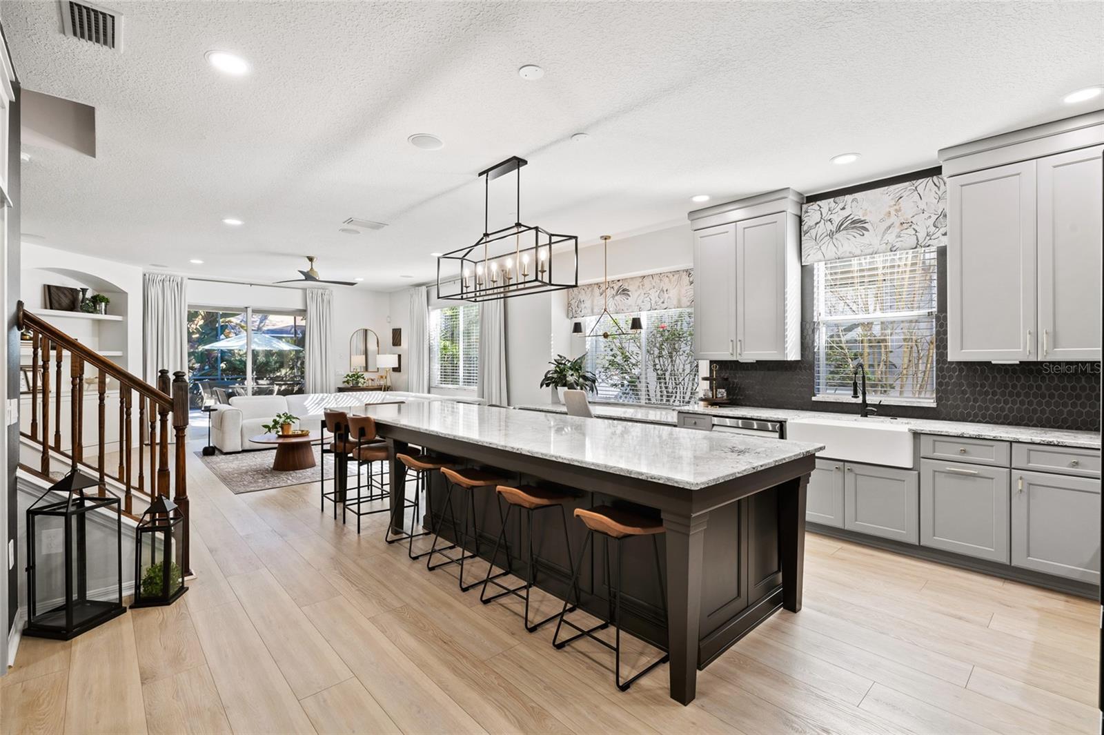 15501 MARTINMEADOW DR, LITHIA, FL, 33547