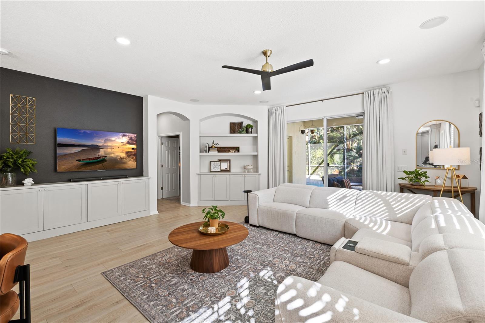 15501 MARTINMEADOW DR, LITHIA, FL, 33547