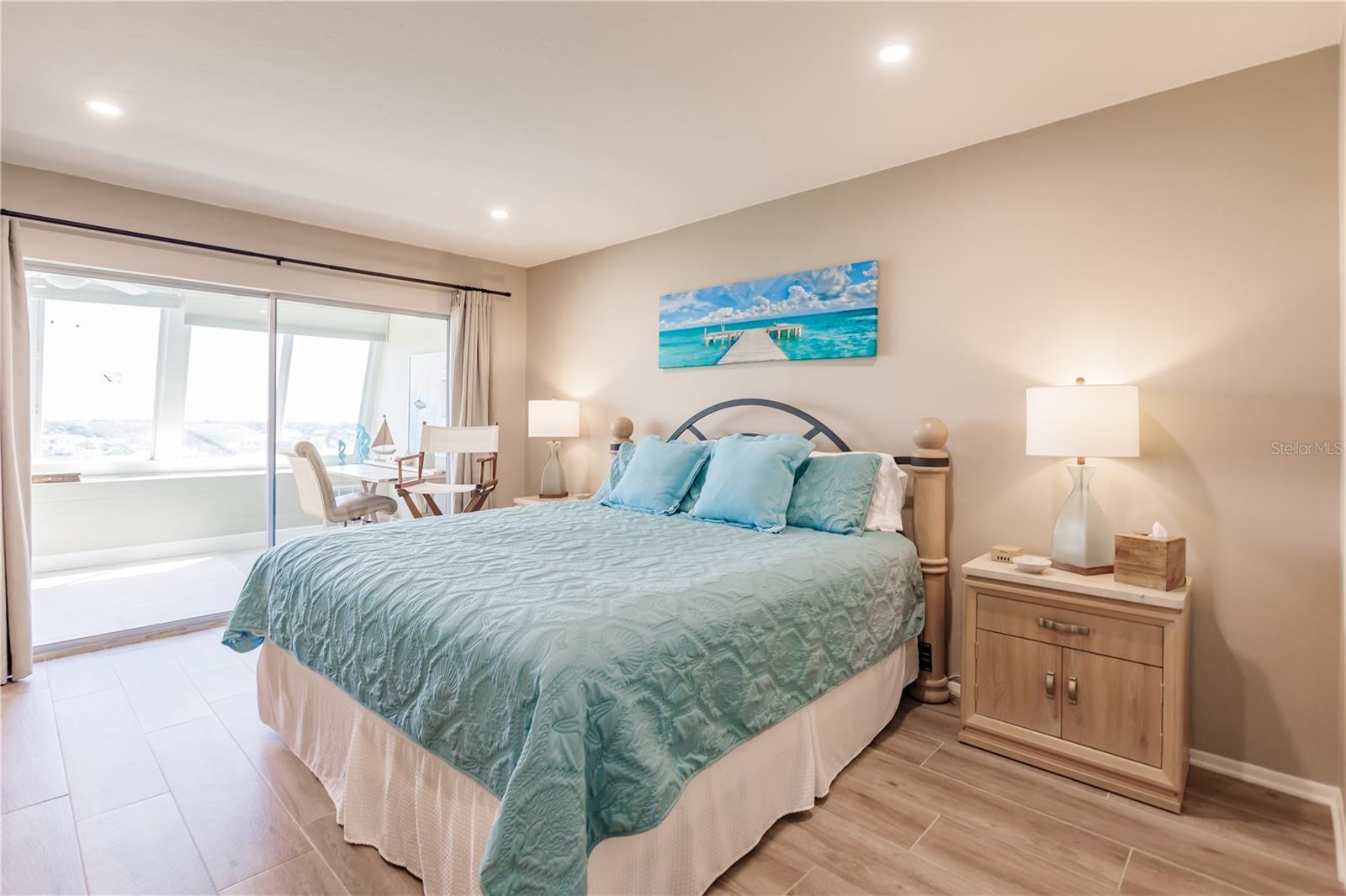 1200 E PEPPERTREE LN #602, SARASOTA, FL, 34242