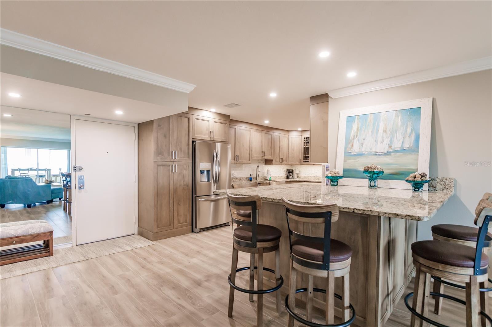 1255 E PEPPERTREE DR #602, SARASOTA, FL, 34242