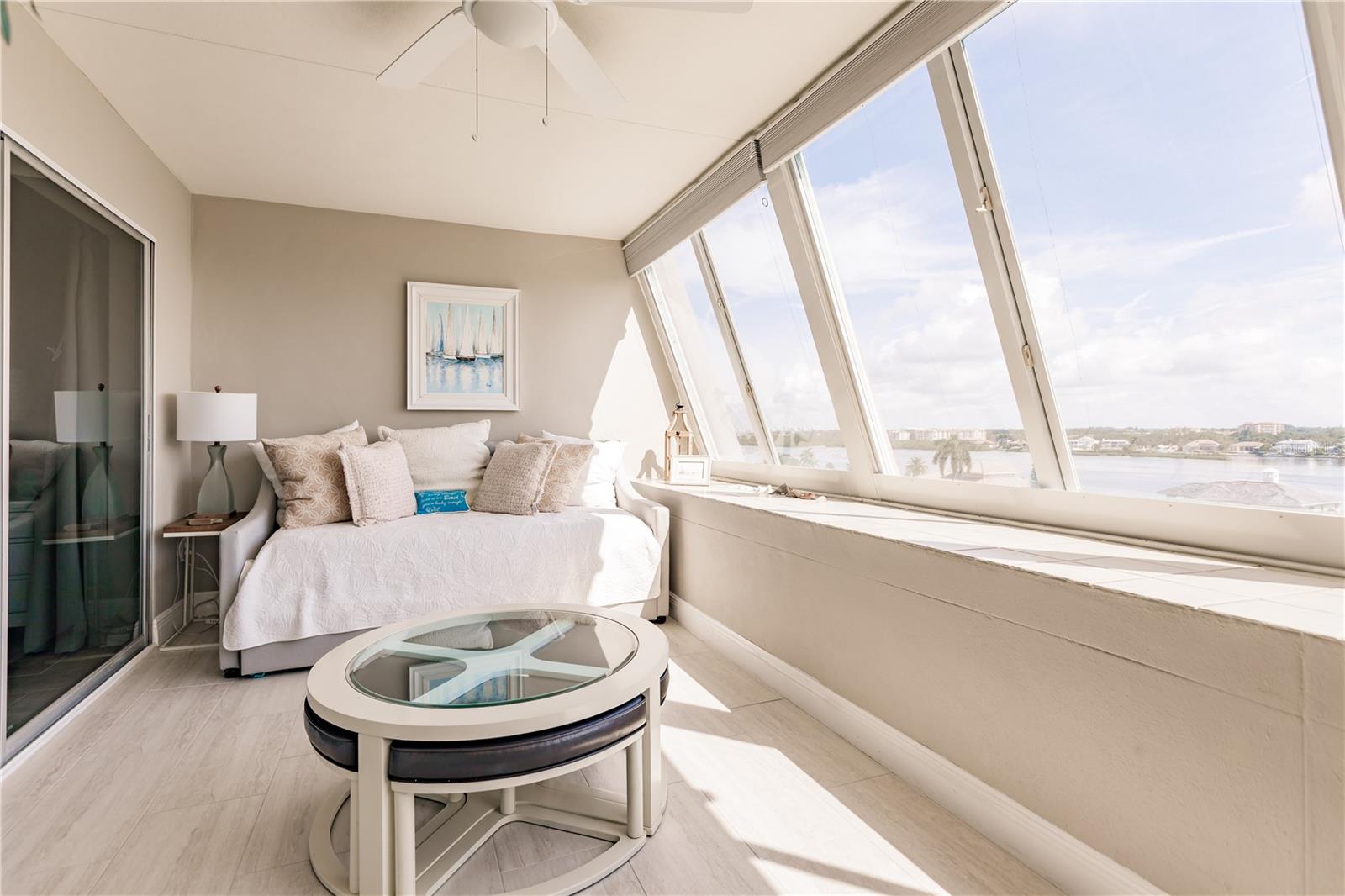 1255 E PEPPERTREE DR #602, SARASOTA, FL, 34242