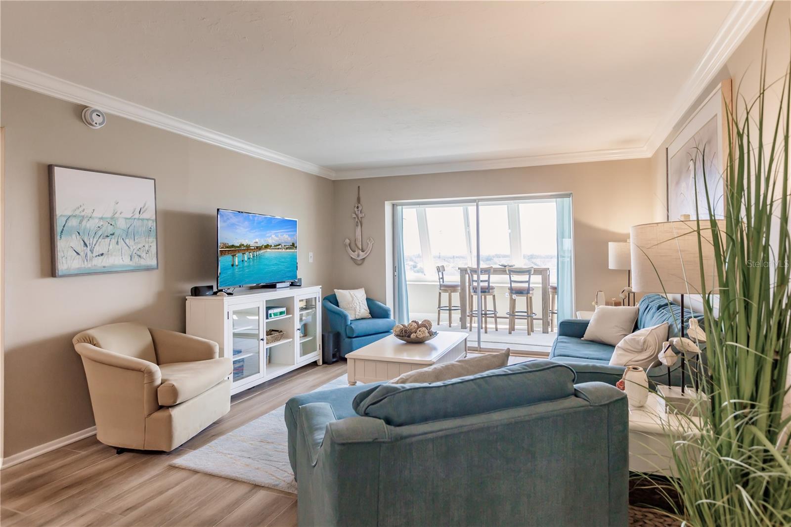 1255 E PEPPERTREE DR #602, SARASOTA, FL, 34242