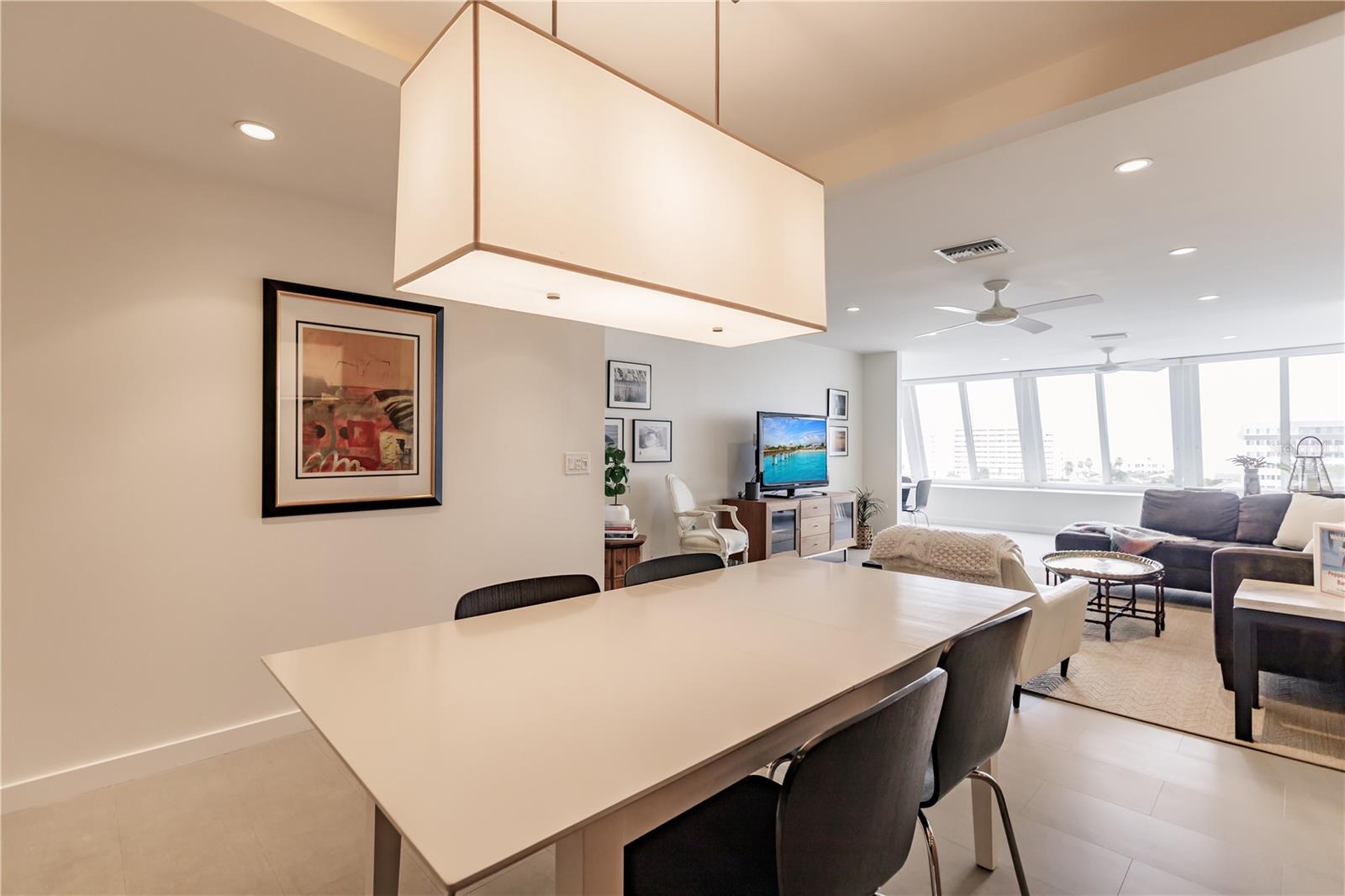 1255 E PEPPERTREE DR #601, SARASOTA, FL, 34242