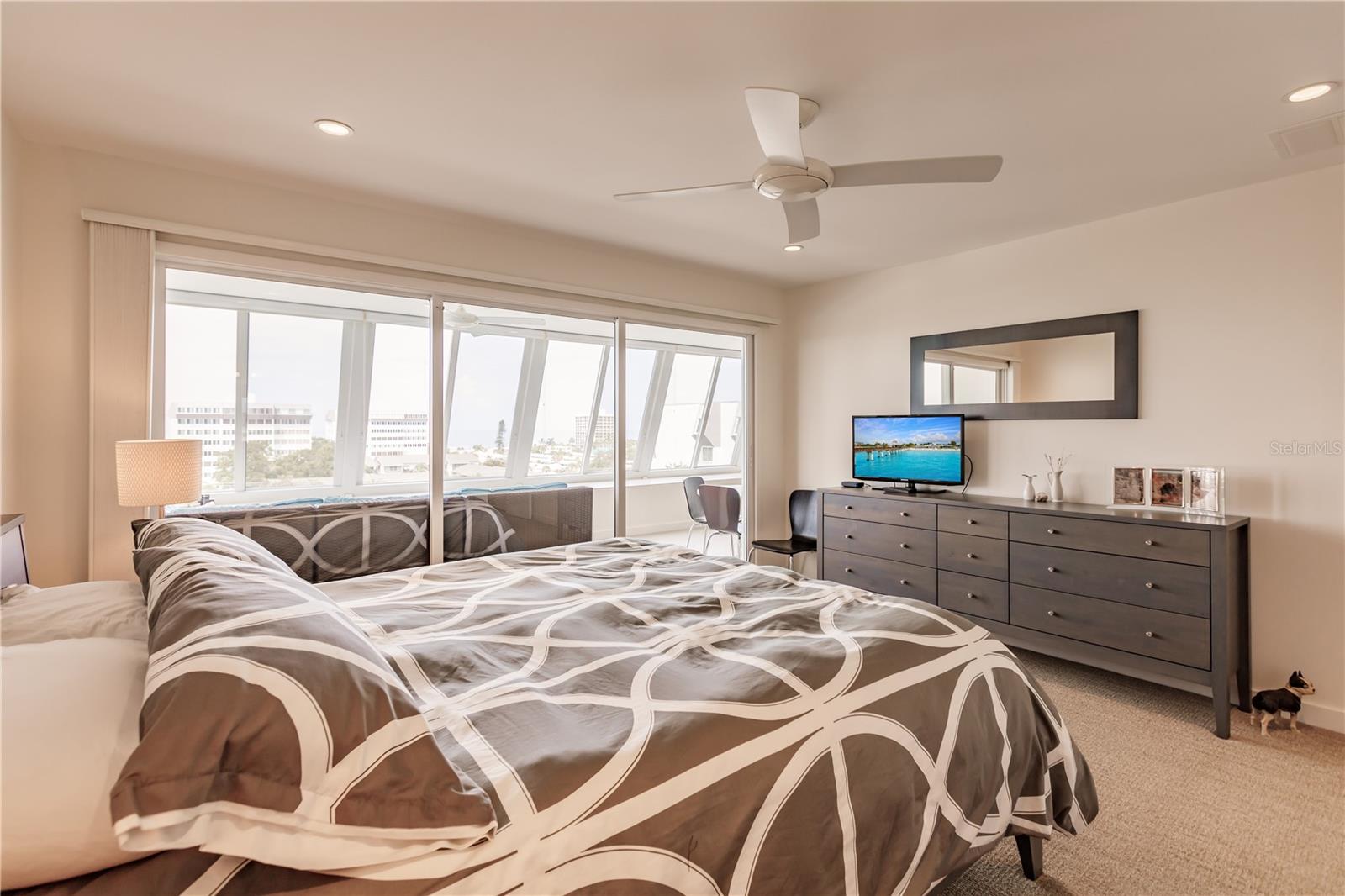 1255 E PEPPERTREE DR #601, SARASOTA, FL, 34242