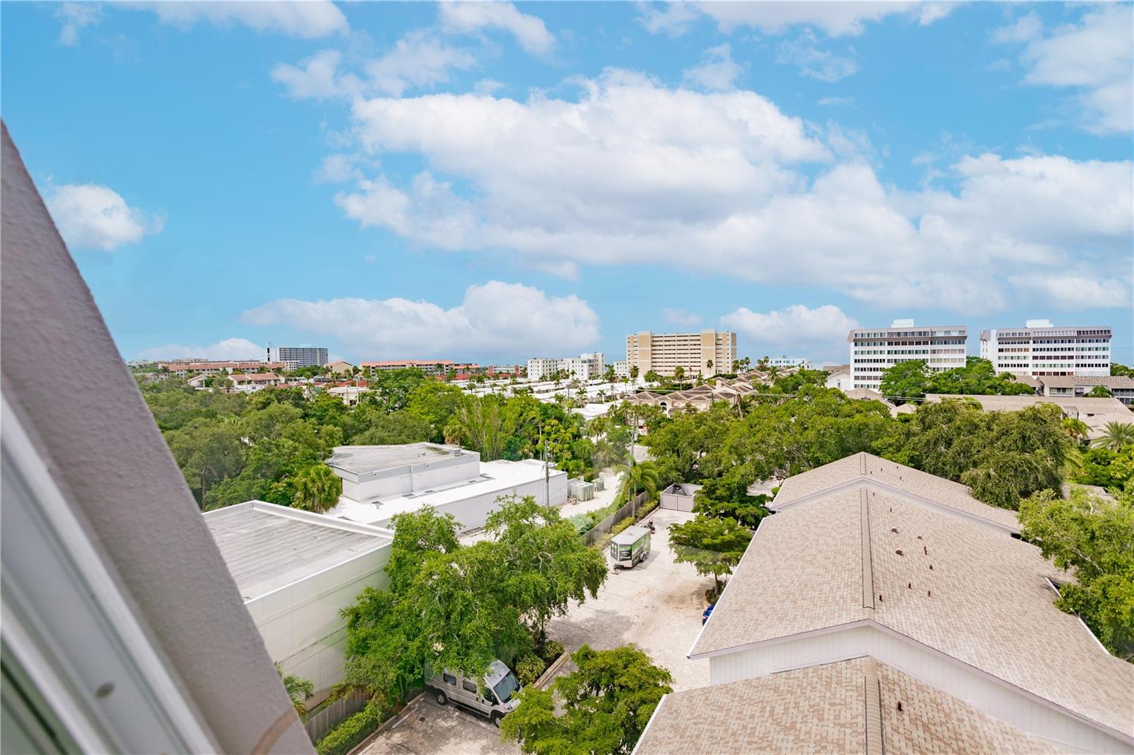 1255 E PEPPERTREE DR #601, SARASOTA, FL, 34242