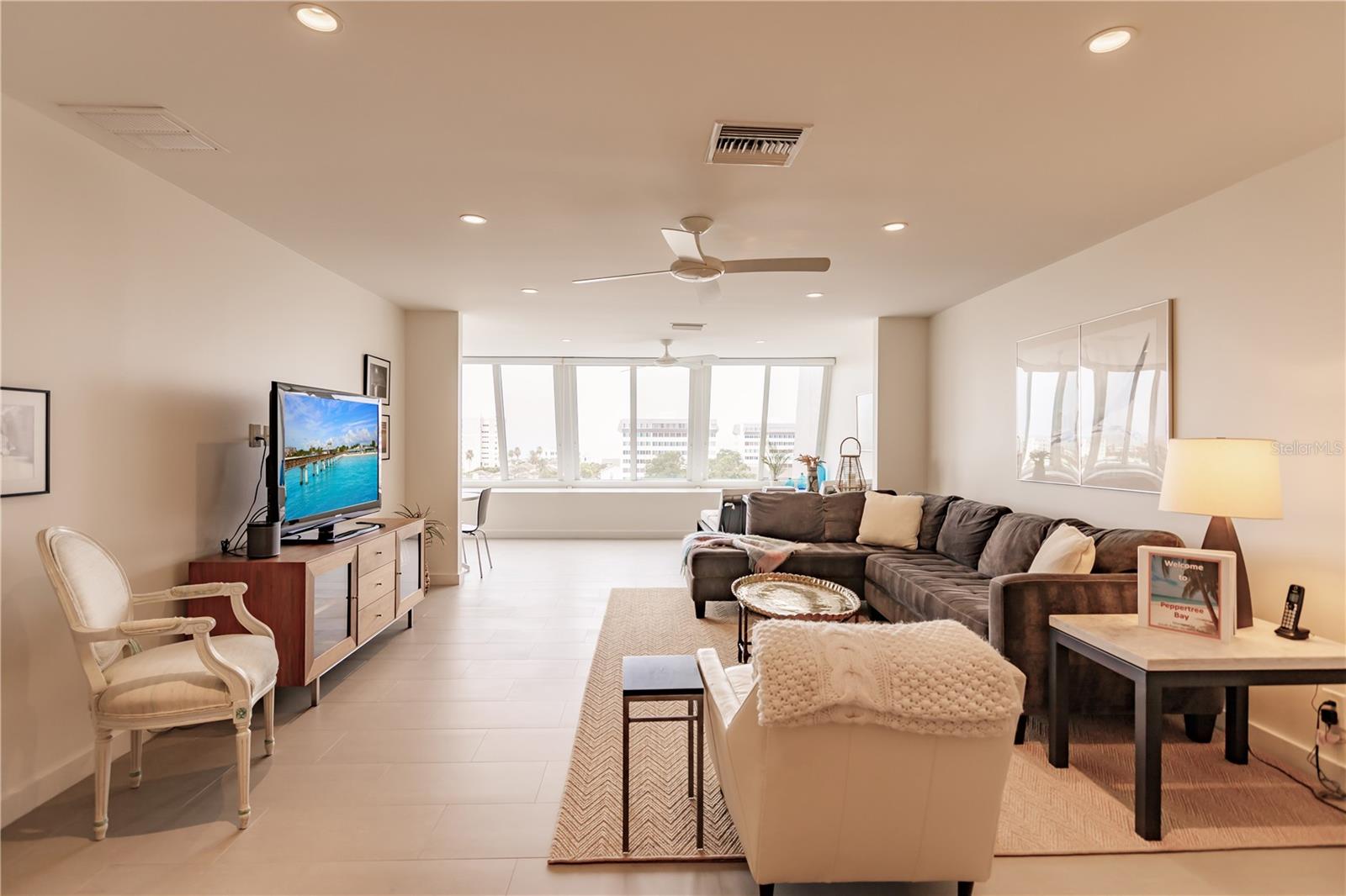 1255 E PEPPERTREE DR #601, SARASOTA, FL, 34242