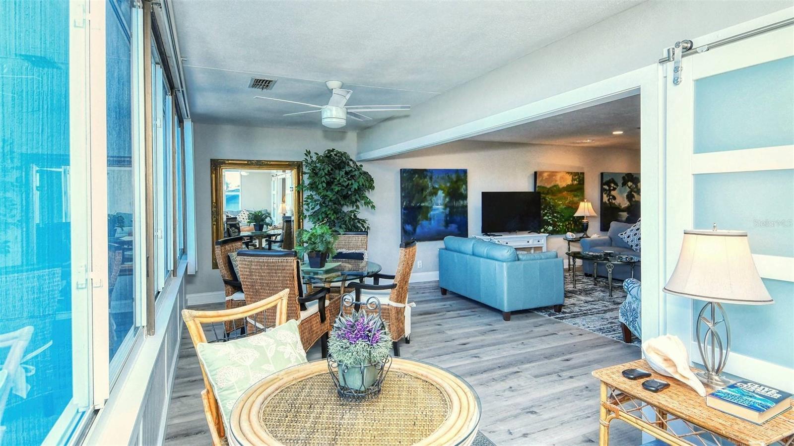 1255 E PEPPERTREE DR #305, SARASOTA, FL, 34242