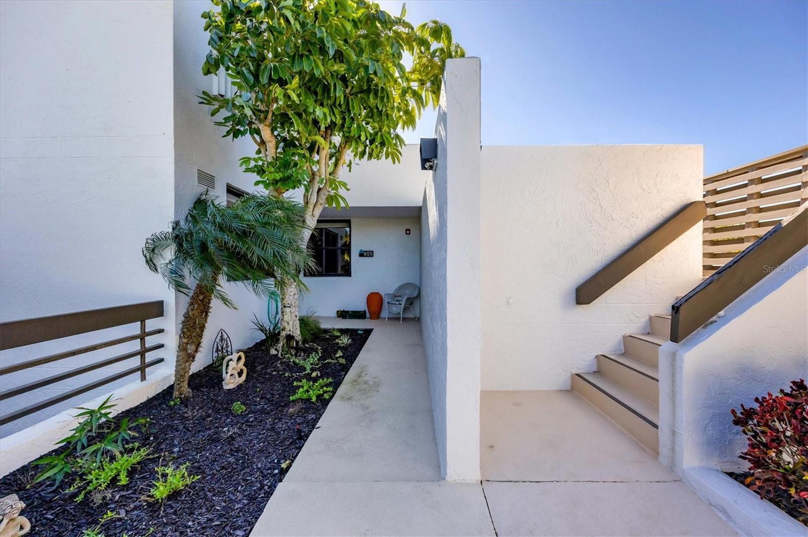 825 BAYPORT WAY #825, LONGBOAT KEY, FL, 34228