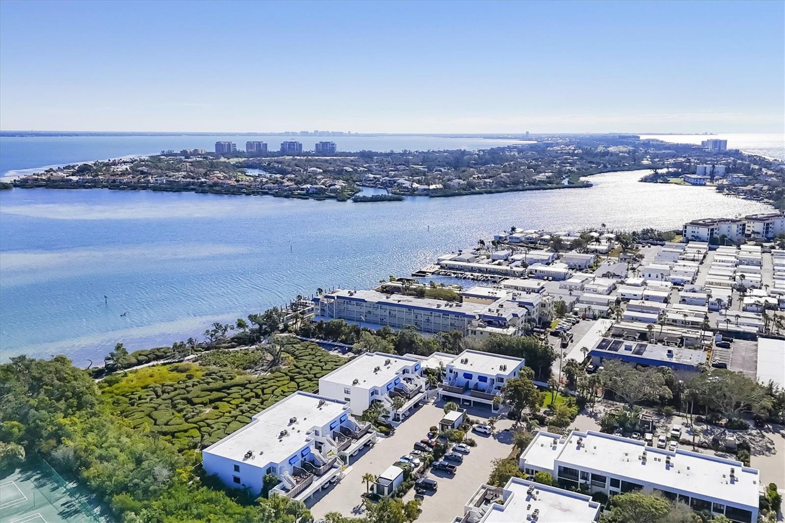 825 BAYPORT WAY #825, LONGBOAT KEY, FL, 34228