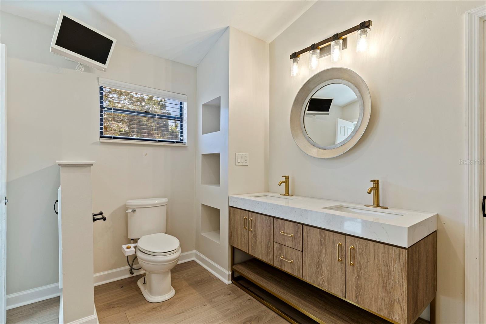 1610 14TH ST N, ST PETERSBURG, FL, 33704