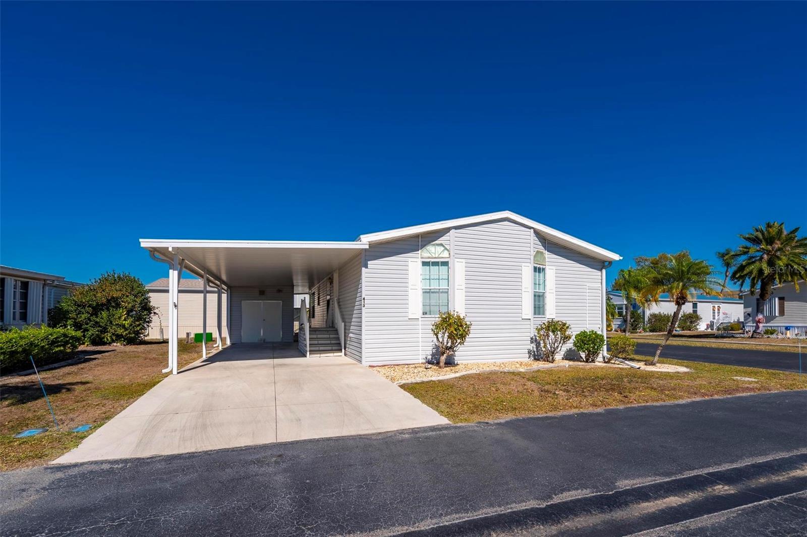 1000 KINGS HWY #413, PORT CHARLOTTE, FL, 33980